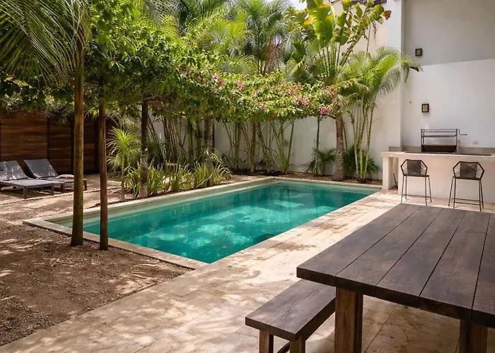 Stunning 4br With Private Pool La Veleta Retreat Casa de férias *